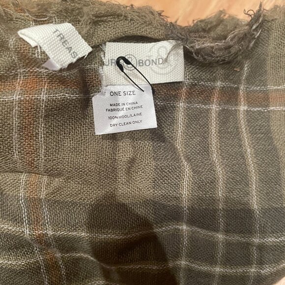 Square Wool Scarf Treasure & Bond - Picture 4 of 4